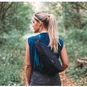 L.L. Bean AmeriBag Healthy Black Backpack Shoulder Strap Satchel Hiking Bag